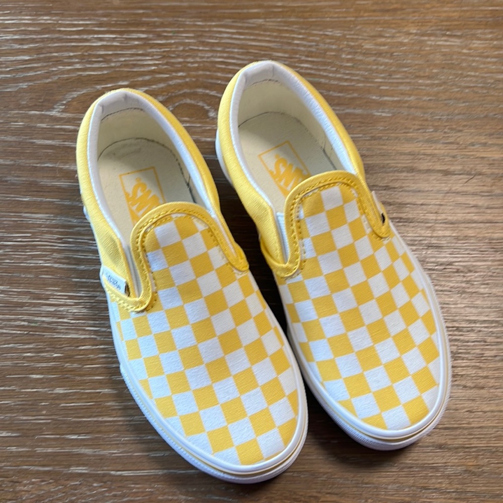 Girls size 13 vans sneakers new never worn